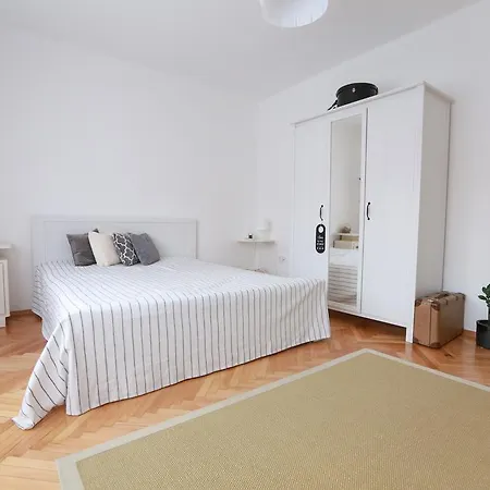 Guest house Golya